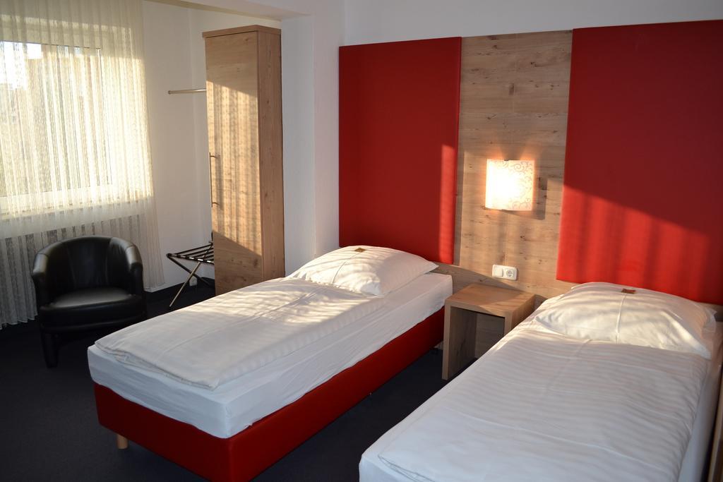 Minerva Garni Hotel 3*