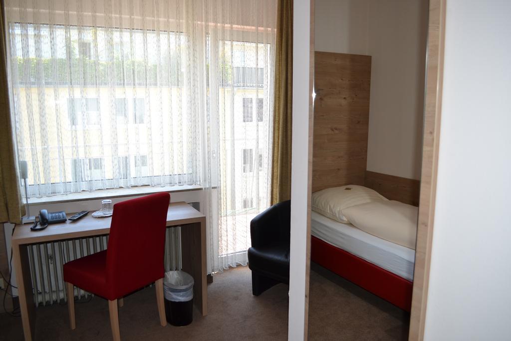 Minerva Garni Hotel Dusseldorf